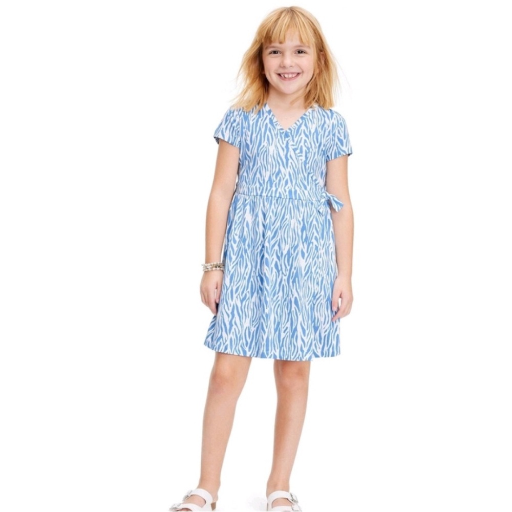 Diane Von Furstenberg Blue and White Printed Short Sleeve Kids Dress